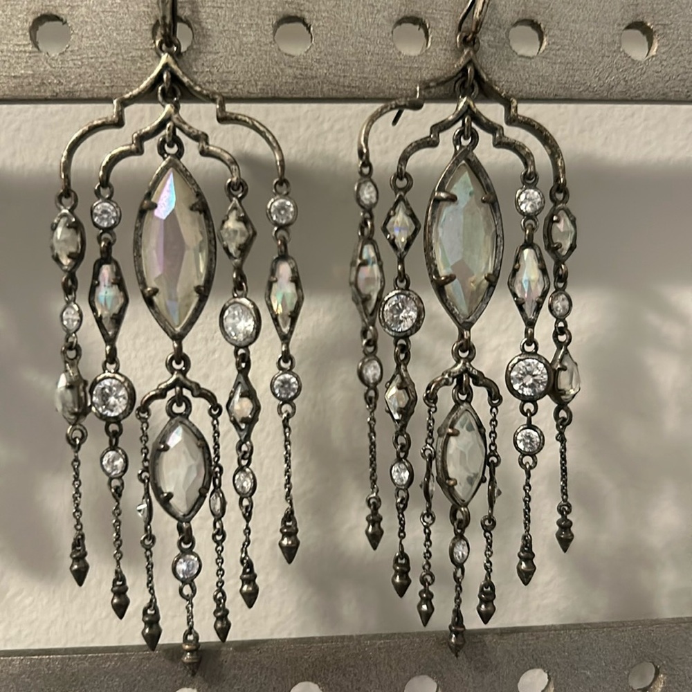 Kendra Scott Emma earrings